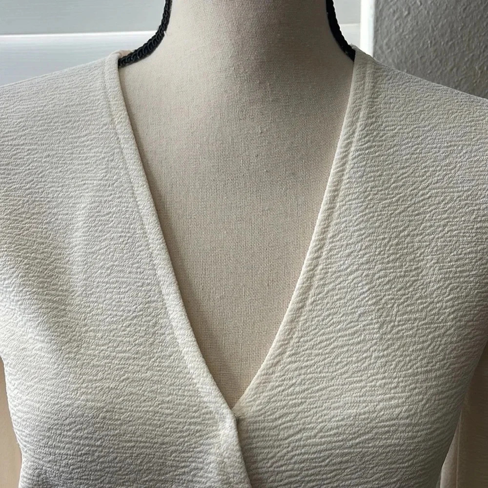 Madewell Texture & Thread Crepe Wrap Top - Picture 3 of 12